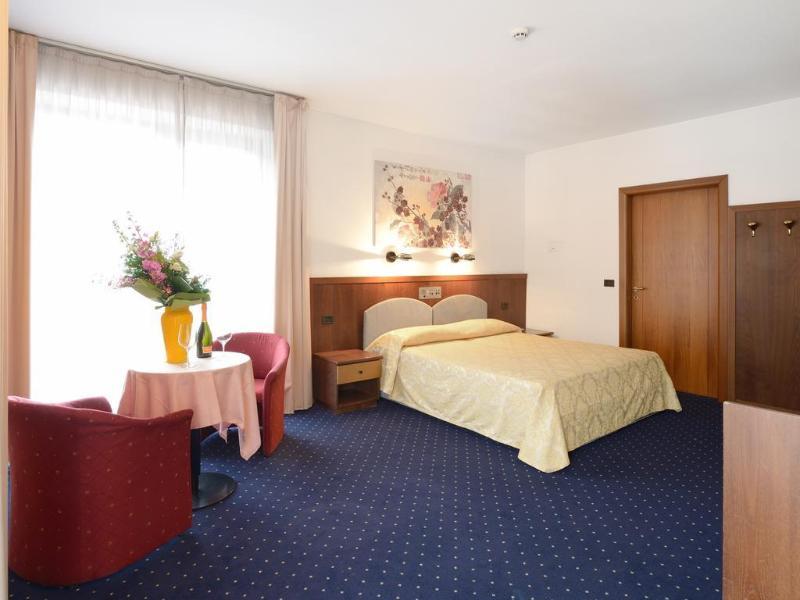 Arco Smart Hotel Luaran gambar