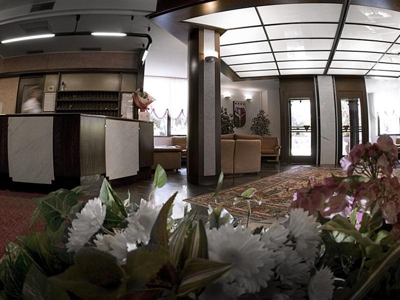 Arco Smart Hotel Luaran gambar
